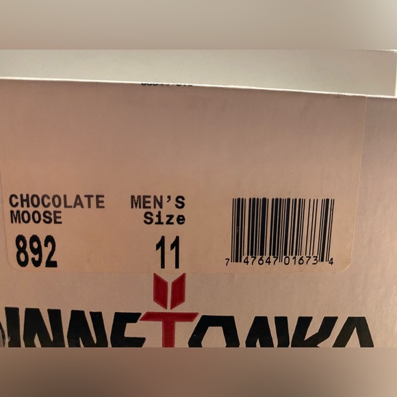 Minnetonka Men's Moosehide Classic Moccasins NWT/Box - Picture 3 of 7